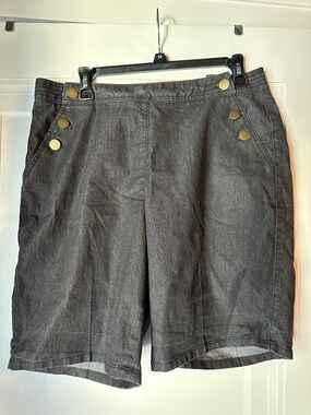 Larry Levine Charcoal Gray Button-Accent Bermuda Shorts